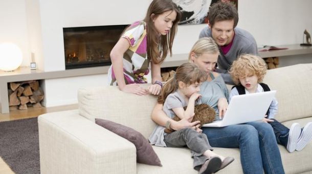 Seguros de protección digital para familias numerosas